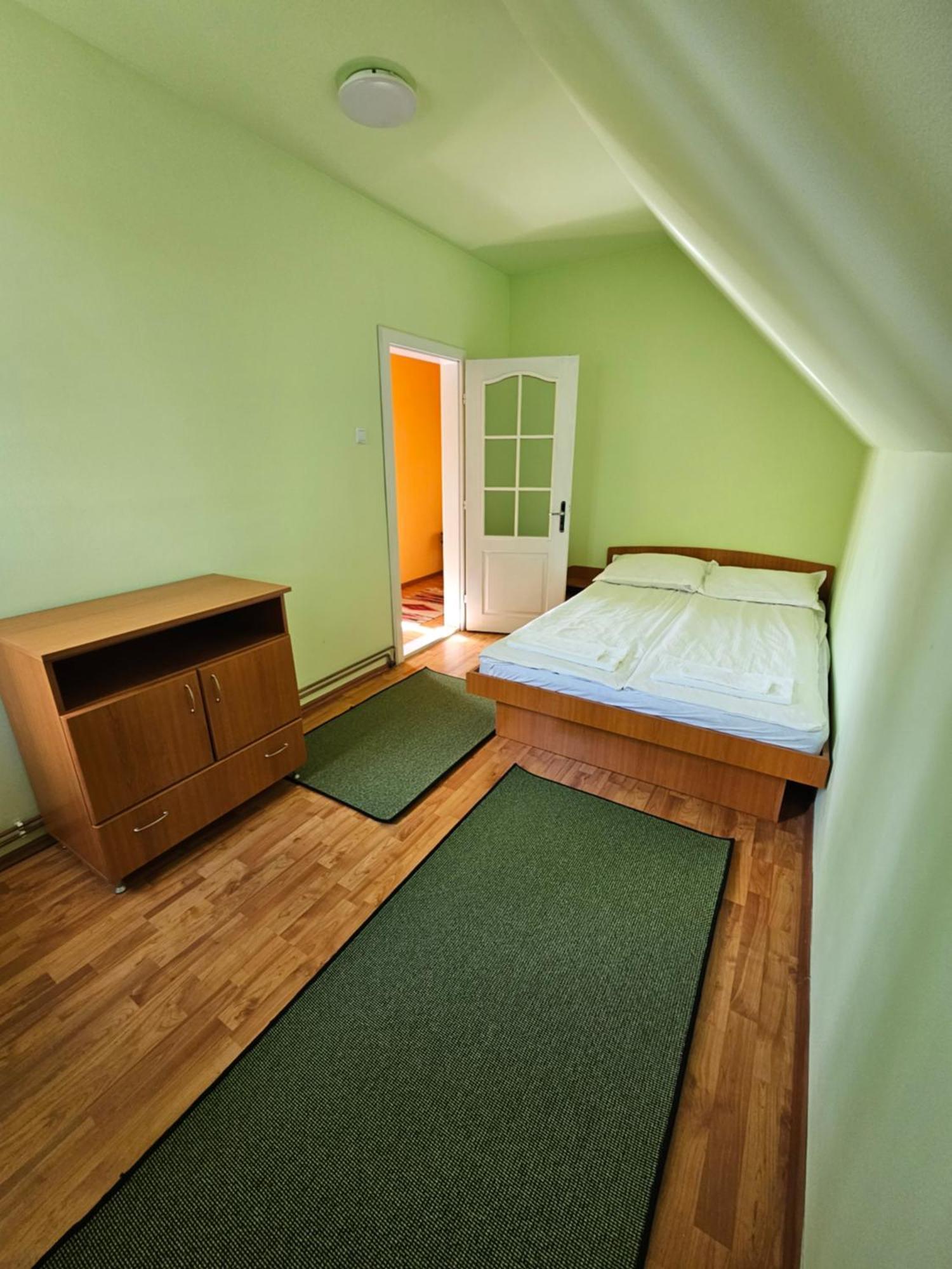 Fuzfa Apartman Joseni  المظهر الخارجي الصورة